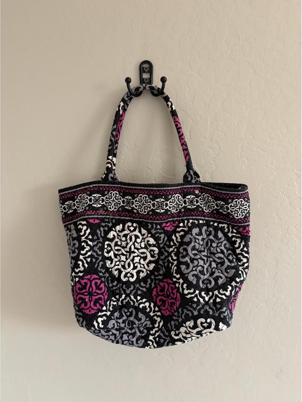 Vera Bradley tote bag